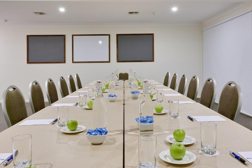 Ibis Styles Canberra Tall Trees Esterno foto