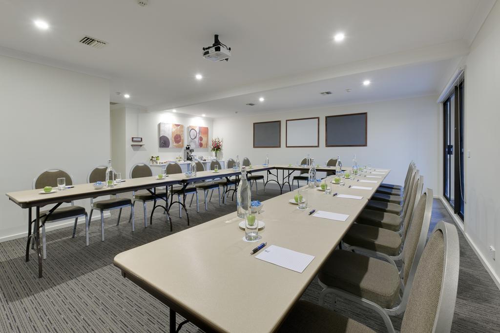 Ibis Styles Canberra Tall Trees Esterno foto