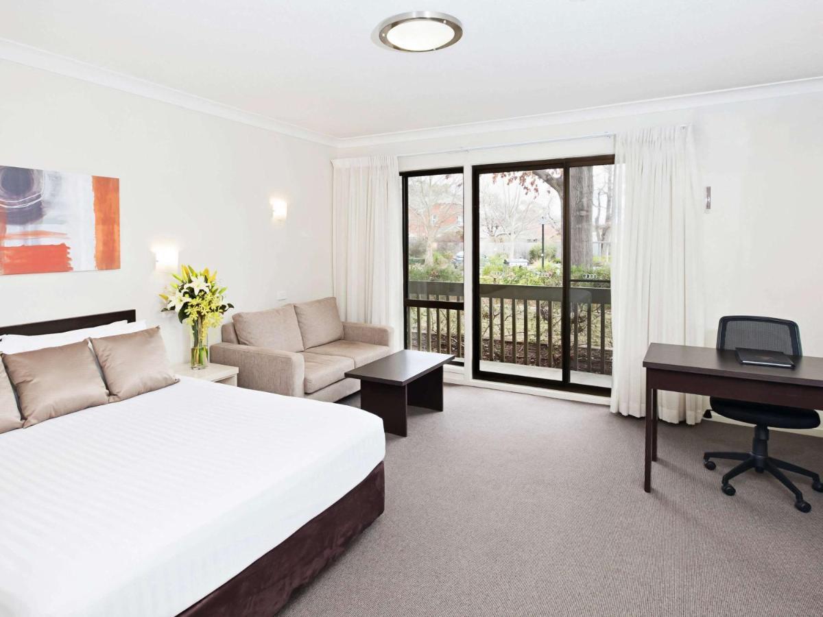 Ibis Styles Canberra Tall Trees Esterno foto